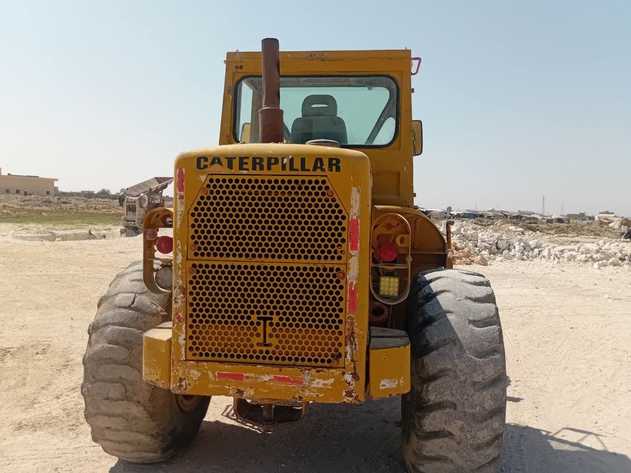 Caterpillar loader for sale in Raqqa, Caterpillar 950 model 1978 available in Raqqa, the best website for selling trucks and heavy equipment in Syria