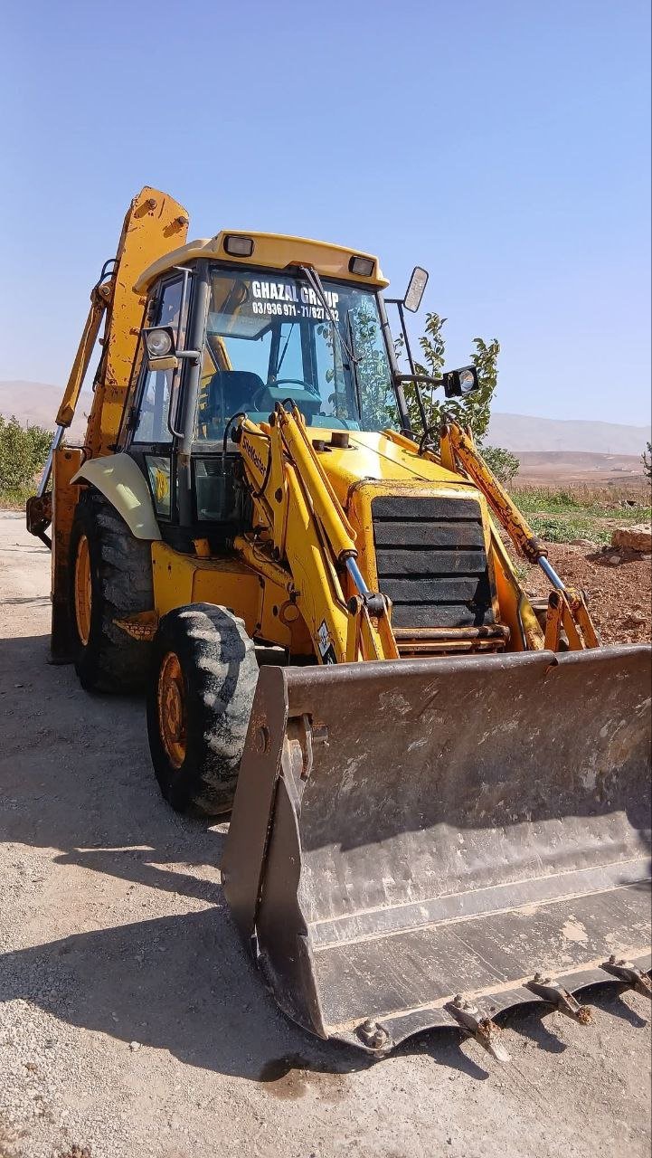 JCB loader for sale in Damascus, JCB 70 model 1999 available in Damascus, the best site for selling trucks and heavy equipment in Syria
