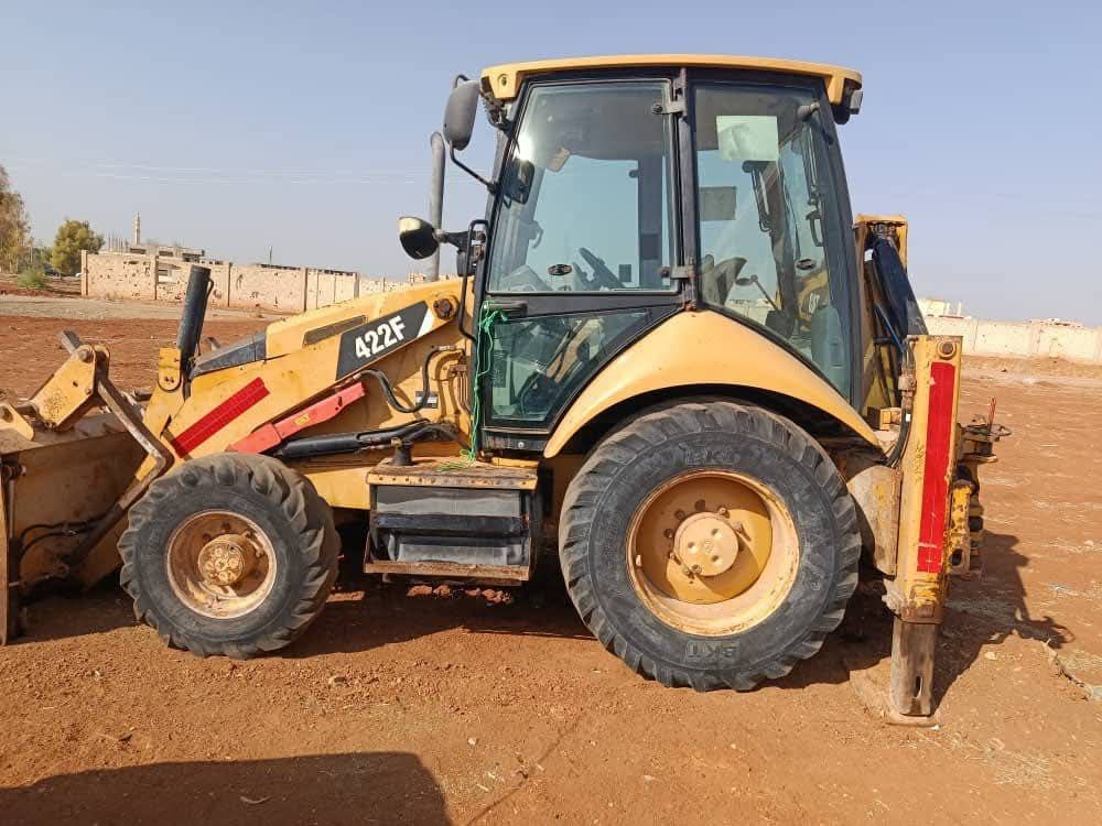 Caterpillar loader for sale in Damascus, Caterpillar 422F model 2017 available in Damascus, the best site for selling trucks and heavy equipment in Syria