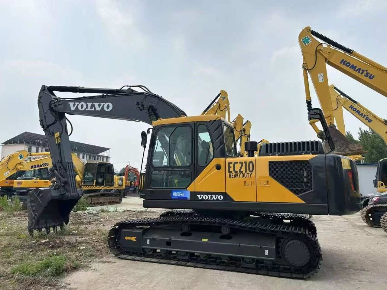 Volvo excavator for sale in Damascus, Volvo 210 model 2022 available in Aleppo, the best site for selling trucks and heavy equipment in Syria
