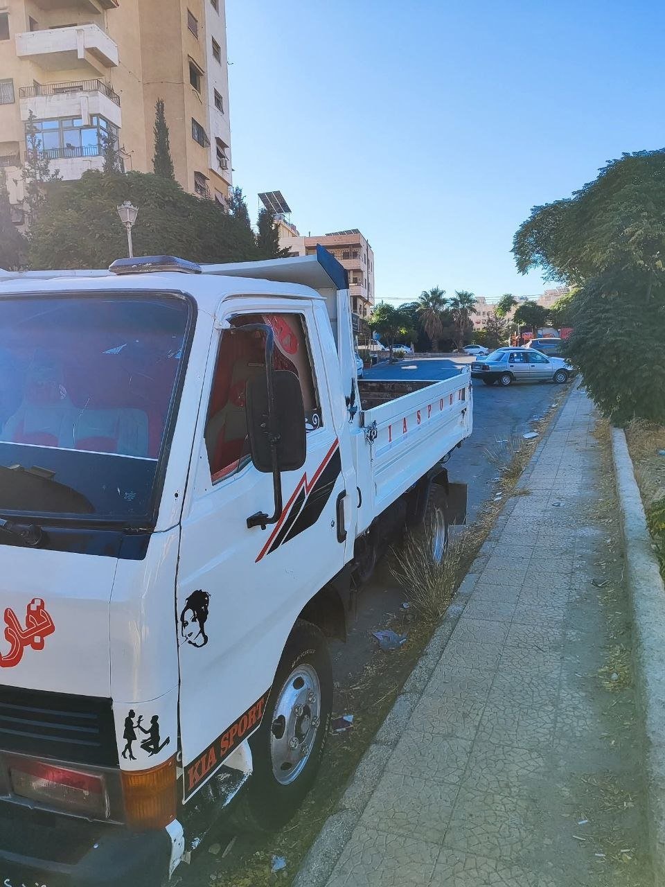 Kia truck for sale in Damascus, Kia 3600 model 1996 located in Damascus, the best site for selling trucks and heavy equipment in Syria