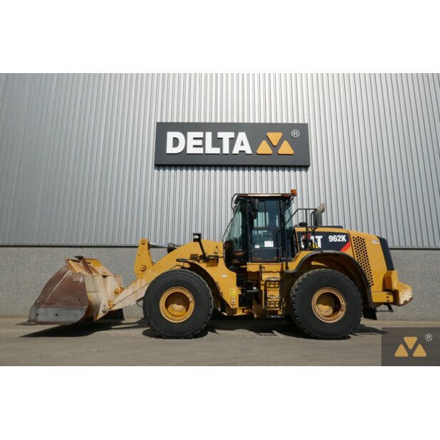 لودر Caterpillar للبيع, Caterpillar 962K موديل 2014 استيراد من اوروبا, أفضل موقع لبيع الشاحنات والمعدات الثقيلة في سوريا