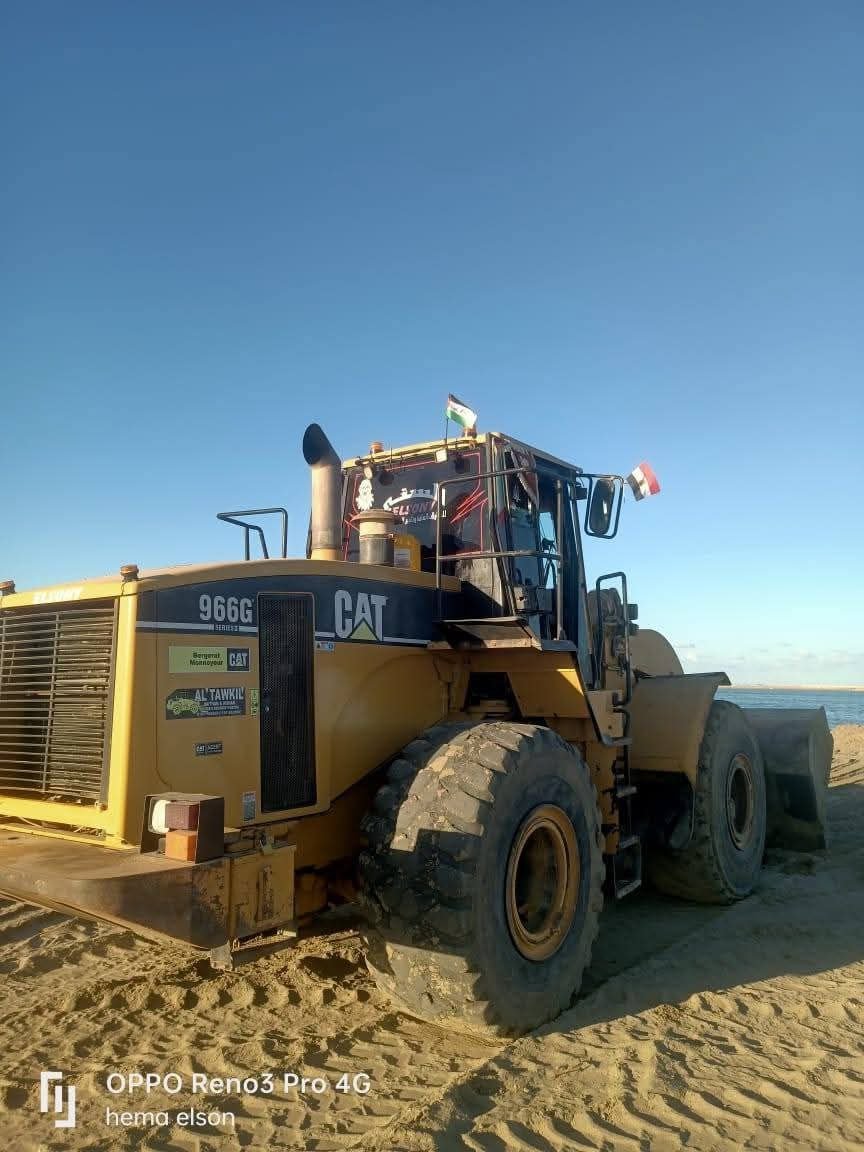 Caterpillar loader for sale in Damascus, Caterpillar 966G model 1995 located in Damascus, the best site for selling trucks and heavy equipment in Egypt