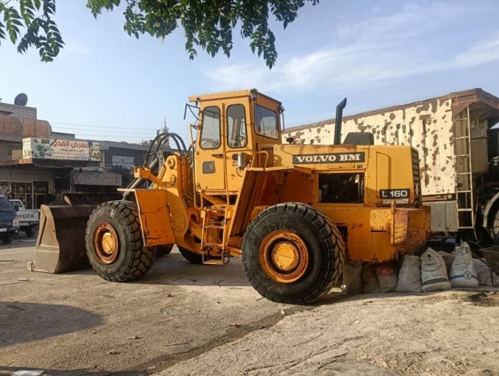 Volvo Loader for Sale in Latakia, 1992Volvo L180F, Located in Latakia, Best Deals on Heavy Loaders and Equipment