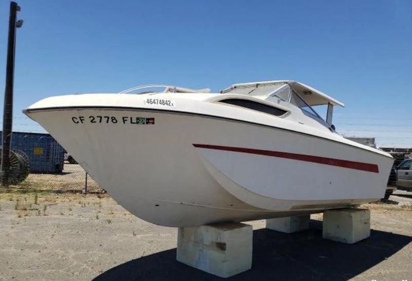 Chrysler Jet Boat for Sale in Tartus, Syria