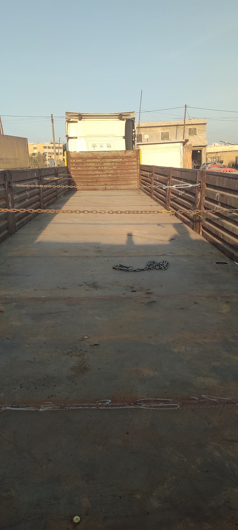 موجود في سوريا, تريلة اورفلية, سرمدا