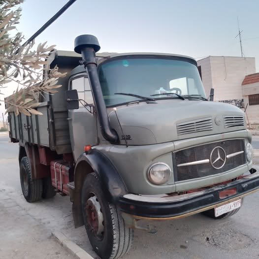 Vehicle for sale (Rasayn 13/14 specification). Located in Damascus
