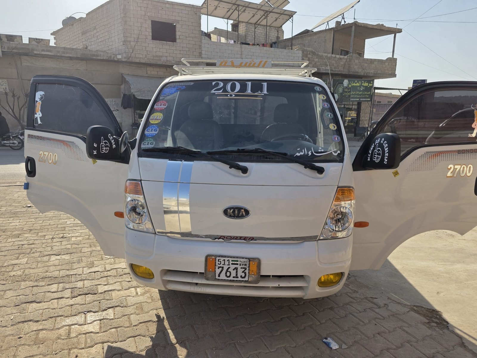 For sale in Idlib, Sarmada, a Kia Bongo European truck (2700 model), 2011 model year."