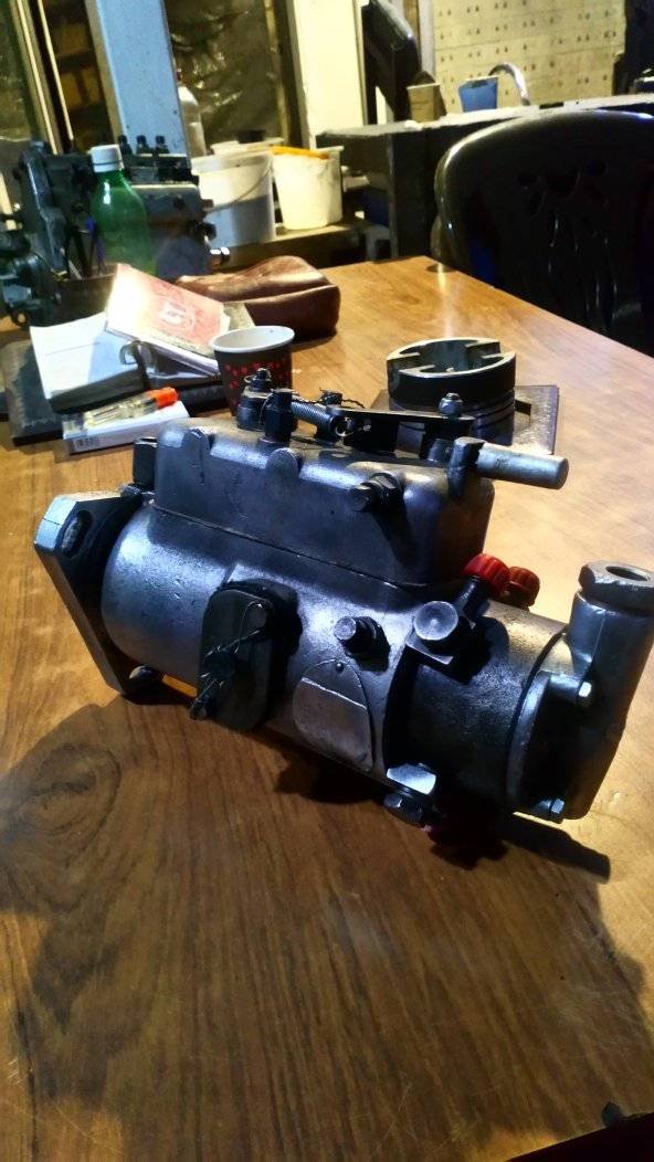 For Sale in Aleppo, ​Available are Chimneys (Exhaust Stacks), Diesel Pumps, and Carburetors.