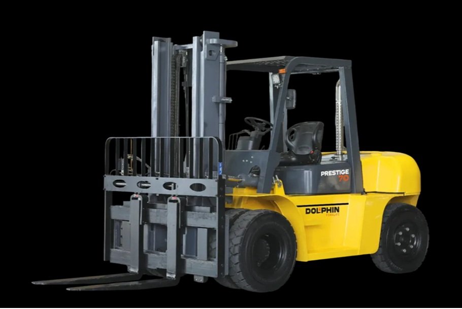 Syria Equipment Platform for Selling Forklifts, Diesel Forklift 7 Ton, Mast Height 3.3 m