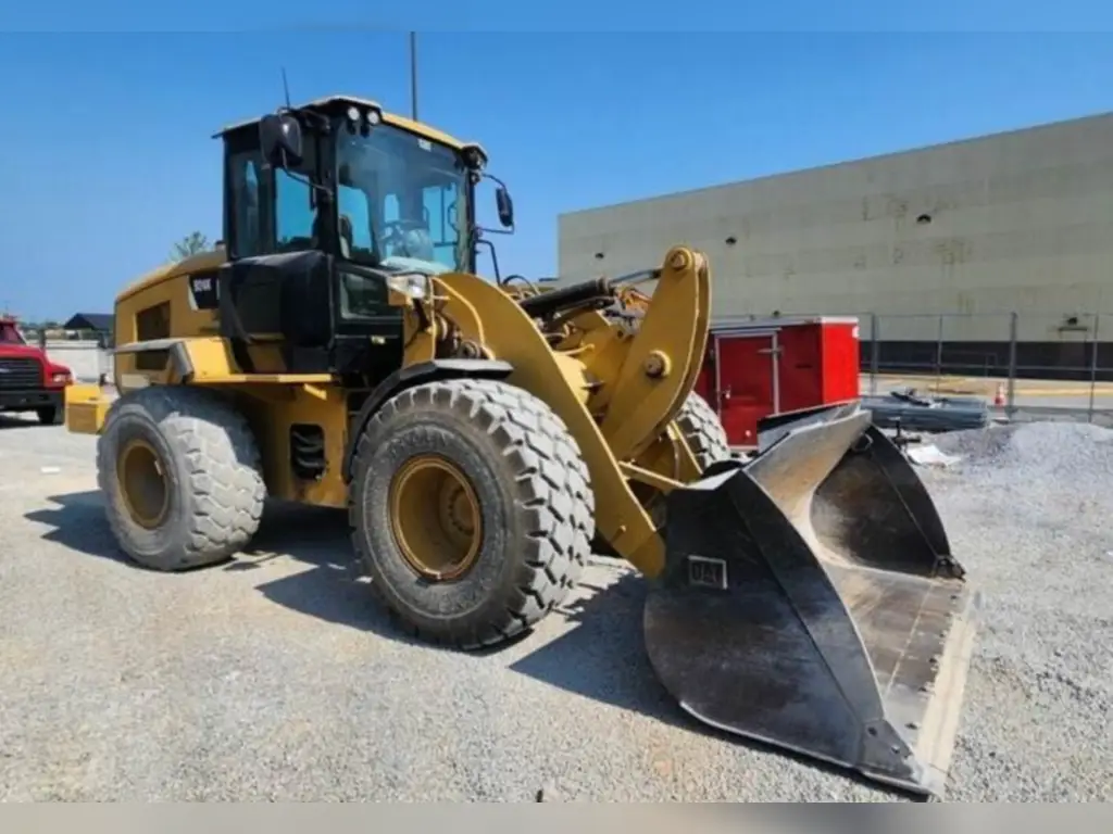 لودر Caterpillar للبيع في حلب, Caterpillar 924K موديل 2015 تواجد حلب, أفضل موقع لبيع الشاحنات والمعدات الثقيلة في سوريا