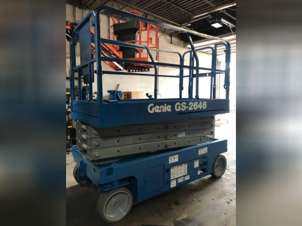 GENIE scissor lift for sale in Damascus, GENIE GS2646s model 2020 located in Damascus, the best site for selling trucks and heavy equipment in Syria