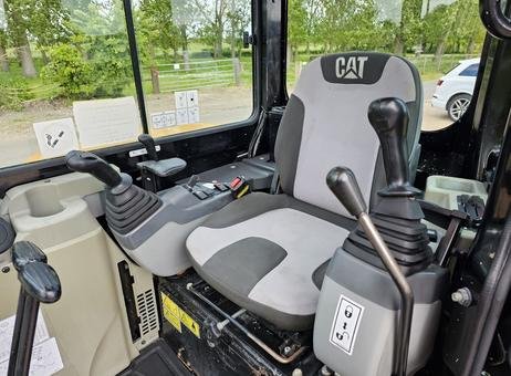 Caterpillar excavator for sale in Idlib, Caterpillar 305D model 2011, located in Idlib, the best site for selling trucks and heavy equipment in Syria