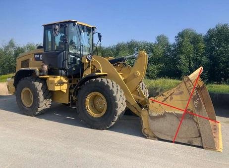 CATERPILLAR loader for sale in Idlib, CATERPILLAR 926M model 2019, located in Idlib, the best site for selling trucks and heavy equipment in Syria