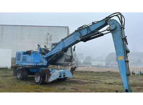 حفار FUCHS للبيع في ادلب, FUCHS MHL320 موديل 2007 تواجد ادلب, أفضل موقع لبيع الشاحنات والمعدات الثقيلة في سوريا