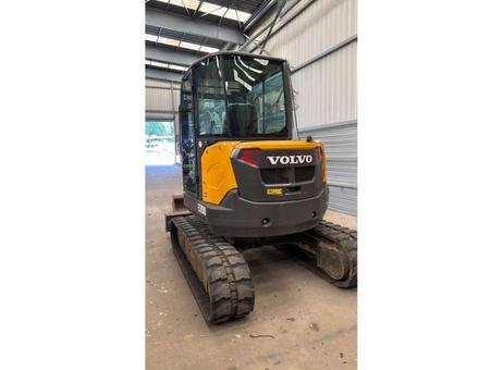 حفار VOLVO للبيع في ادلب, VOLVO ECR50D موديل 2018 تواجد ادلب, أفضل موقع لبيع الشاحنات والمعدات الثقيلة في سوريا