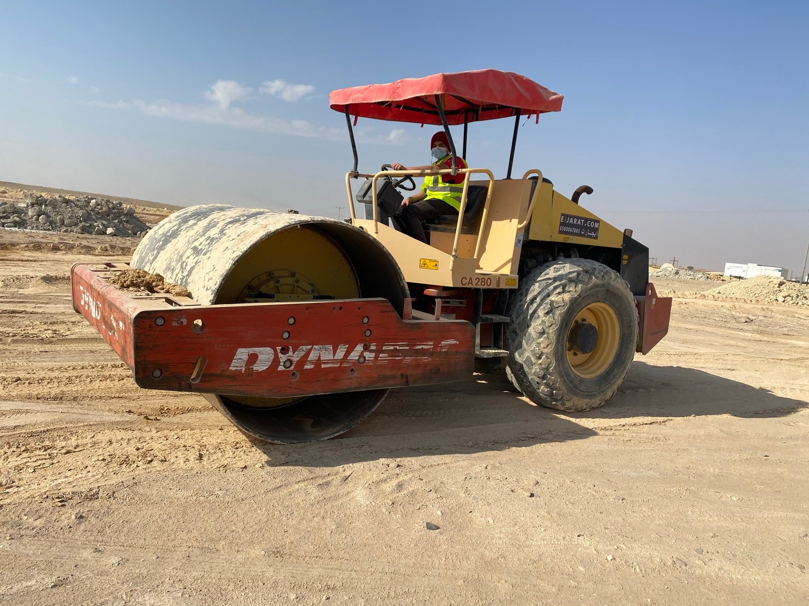 New offer for sell Compactor Roller, Dynapac Roller For Sell in Syria, Model 2007