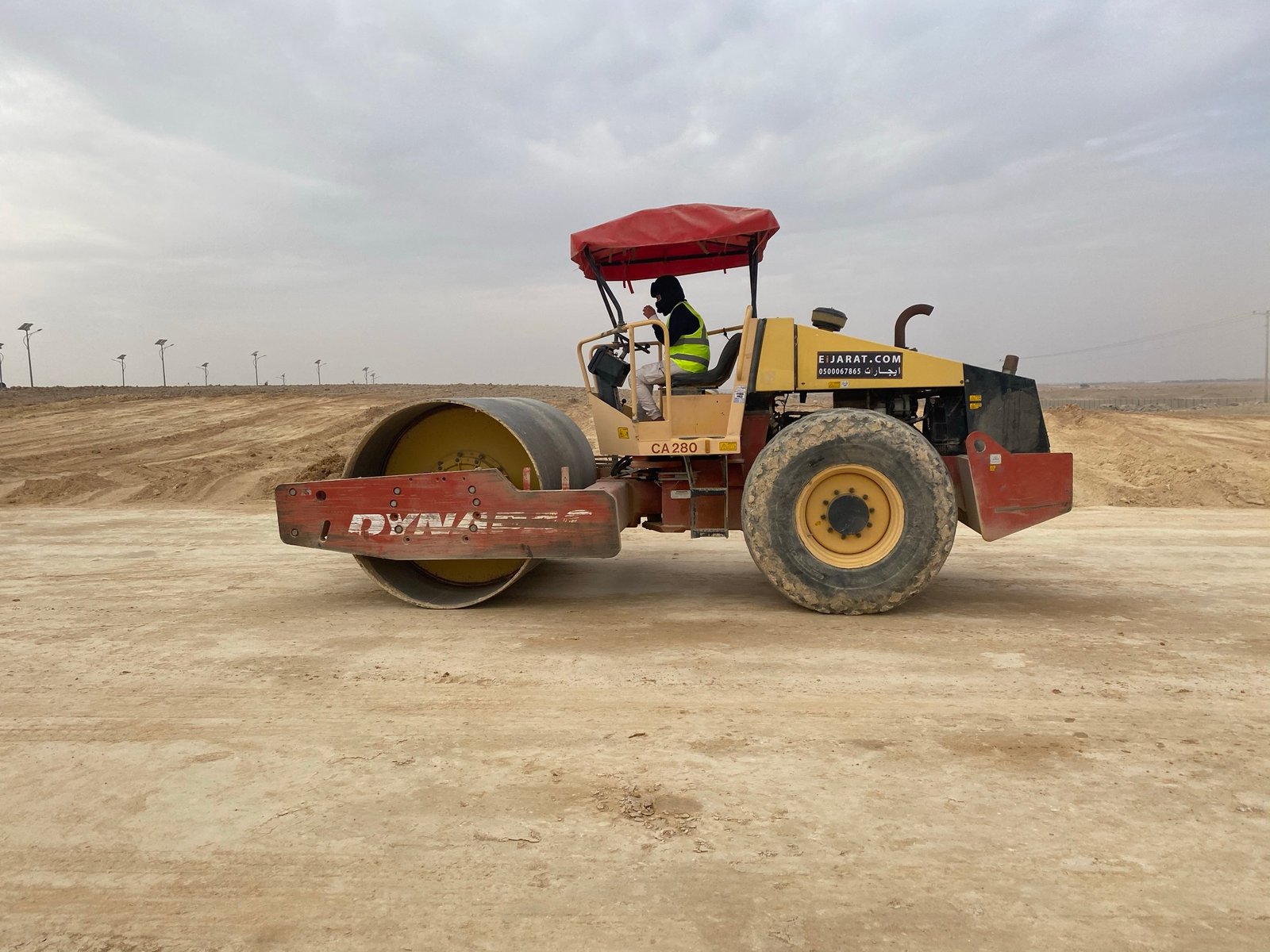 New offer for sell Compactor Roller, Dynapac Roller For Sell in Syria, Model 2007