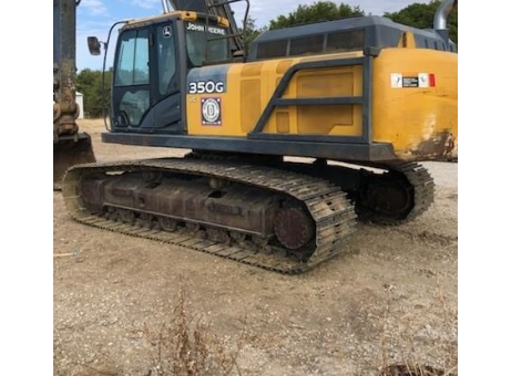 DEERE Excavator for sale in Idlib, DEERE 350G model 2017 located in Idlib, the best site for selling trucks and heavy equipment in Syria