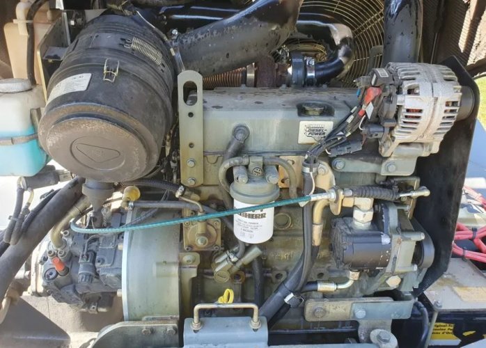 Liebherr loader for sale in Homs, Bobcat 506 model 2008 located in Homs, the best site for selling trucks and heavy equipment in Syria