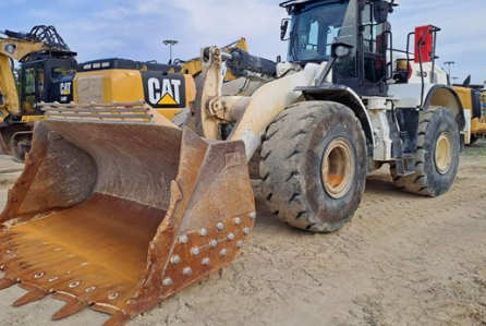 CATERPILLAR loader for sale in Damascus, CATERPILLAR 972M model 2021, located in Damascus, the best site for selling trucks and heavy equipment in Syria