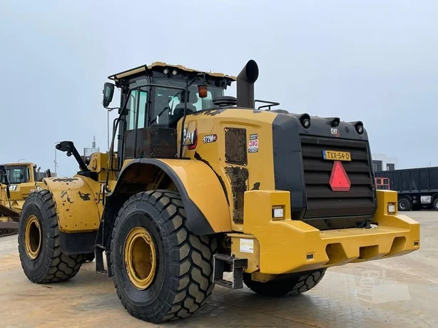 CATERPILLAR loader for sale in Damascus, CATERPILLAR 972M model 2020 located in Damascus, the best site for selling trucks and heavy equipment in Syria
