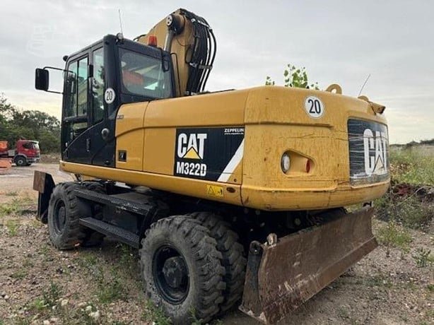 حفار CATERPILLAR للبيع في دمشق, CATERPILLAR M322D موديل 2012 تواجد دمشق, أفضل موقع لبيع الشاحنات والمعدات الثقيلة في سوريا