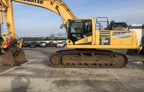 KOMATSU excavator for sale in Damascus, KOMATSU HB365 model 2020 available in Damascus, the best site for selling trucks and heavy equipment in Syria