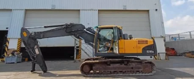 VOLVO Excavator for sale in Aleppo, VOLVO EC210C model 2007 located in Aleppo, the best site for selling trucks and heavy equipment in Syria