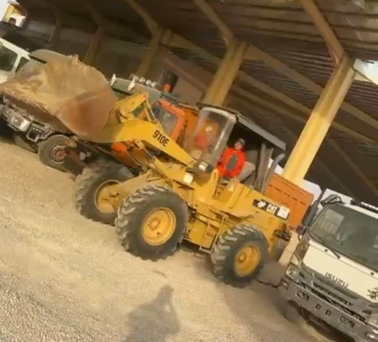 Caterpillar Loader for sale, new offer for sell Loader 910E