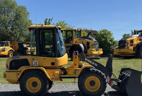 VOLVO loader for sale in Damascus, VOLVO L35G model 2020 available in Damascus, the best site for selling trucks and heavy equipment in Syria