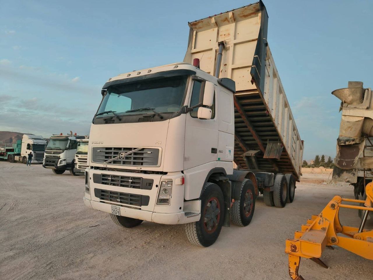 Volvo truck for sale in Damascus, Volvo FH model 2008 available in Damascus, the best site for selling trucks and heavy equipment in Syria