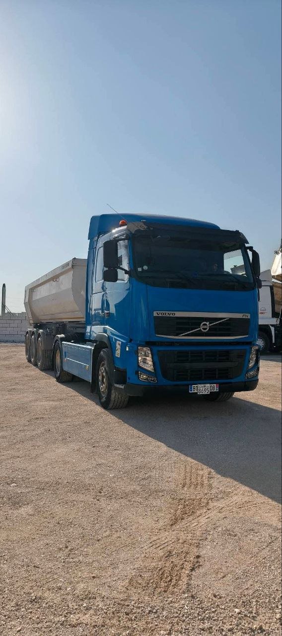 Volvo truck head for sale in Damascus, Volvo 460 model 2011 available in Damascus, the best site for selling trucks and heavy equipment in Syria