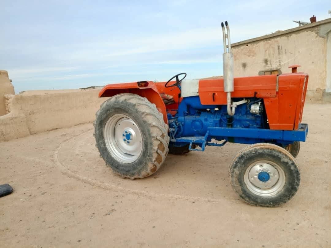 Ferat tractor for sale in Raqqa, Ferat 70, model 1994, located in Raqqa. The best site for selling trucks and heavy equipment in Syria