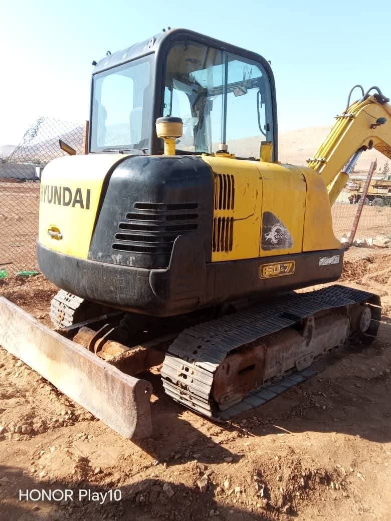 Hyundai excavator for sale in Damascus, Hyundai 70 model 2008 available in Damascus, the best site for selling trucks and heavy equipment in Syria