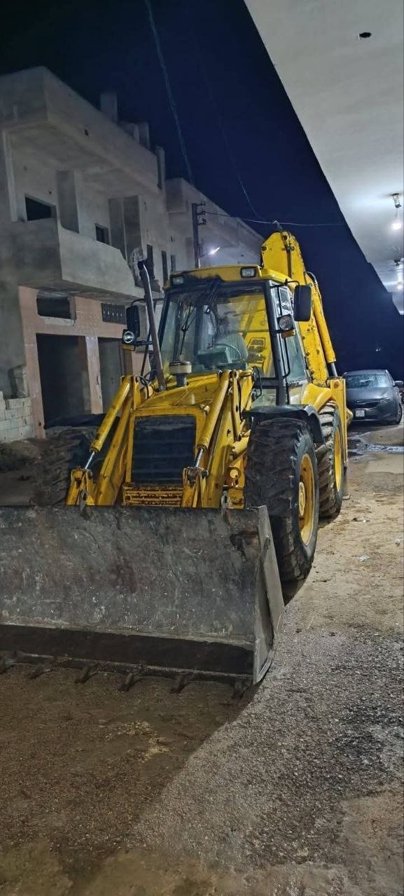 JCB Loader for sale in Damascus, JCB 4X model 1997 available in Damascus, the best site for selling trucks and heavy equipment in Syria