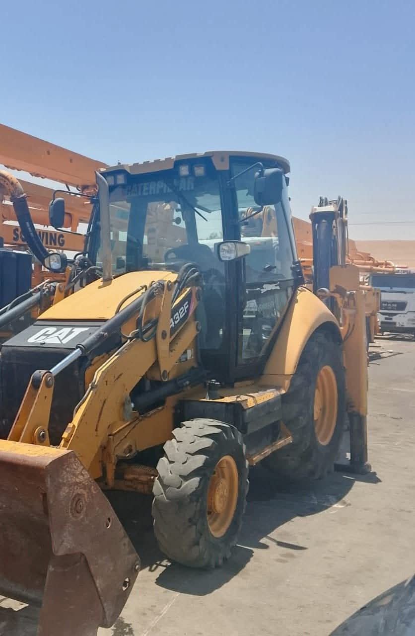 Caterpillar loader for sale in Damascus, Caterpillar 432F model 2012, located in Damascus. The best site for selling trucks and heavy equipment in Syria.