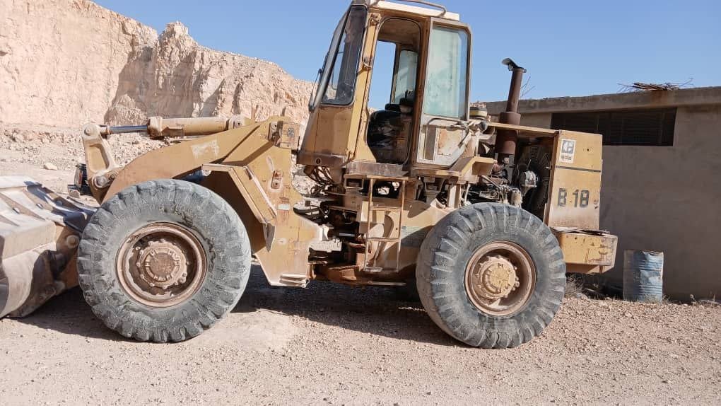 Caterpillar loader for sale in Damascus, Caterpillar 936 model 1999, located in Damascus. The best site for selling trucks and heavy equipment in Syria.