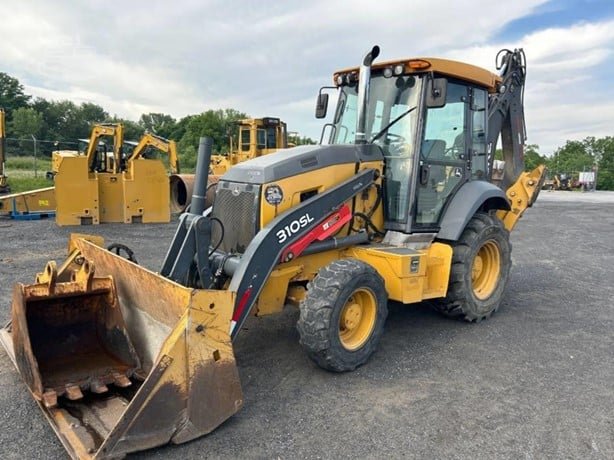DEERE loader for sale in Aleppo, DEERE 310SL model 2019, located in Aleppo, the best site for selling trucks and heavy equipment in Syria