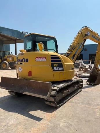 KOMATSU excavator for sale in Damascus, KOMATSU PC88MR model 2019 available in Damascus, the best site for selling trucks and heavy equipment in Syria