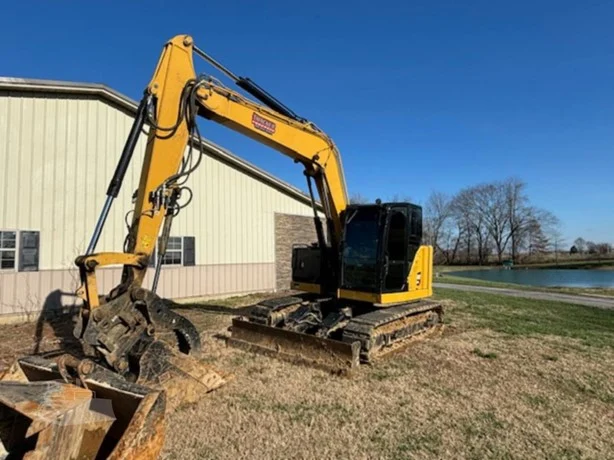 CATERPILLAR excavator for sale in Damascus, CATERPILLAR 310, 2021 model, located in Damascus. The best site for selling trucks and heavy equipment in Syria.