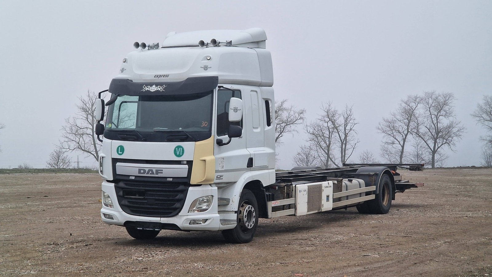 DAF 2016 Long Chassis Truck - Thermo King - Available in Damascus