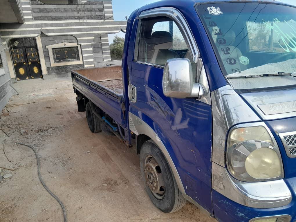 للبيع شاحنة كيا 4000, موديل 2005, في درعا