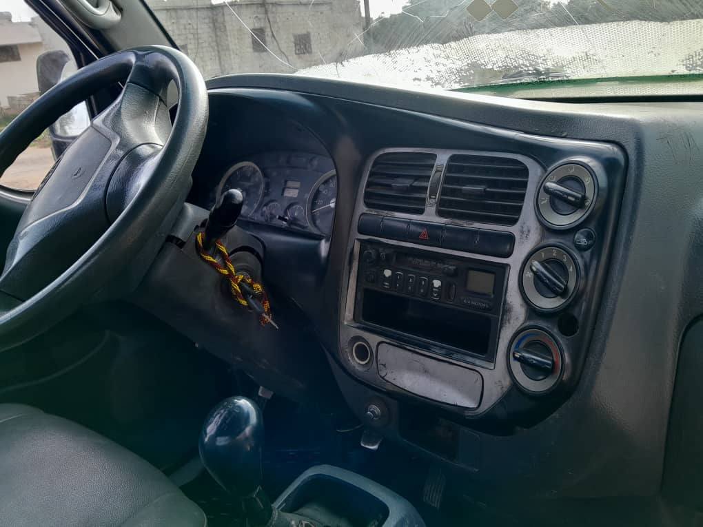 للبيع شاحنة كيا 4000, موديل 2005, في درعا