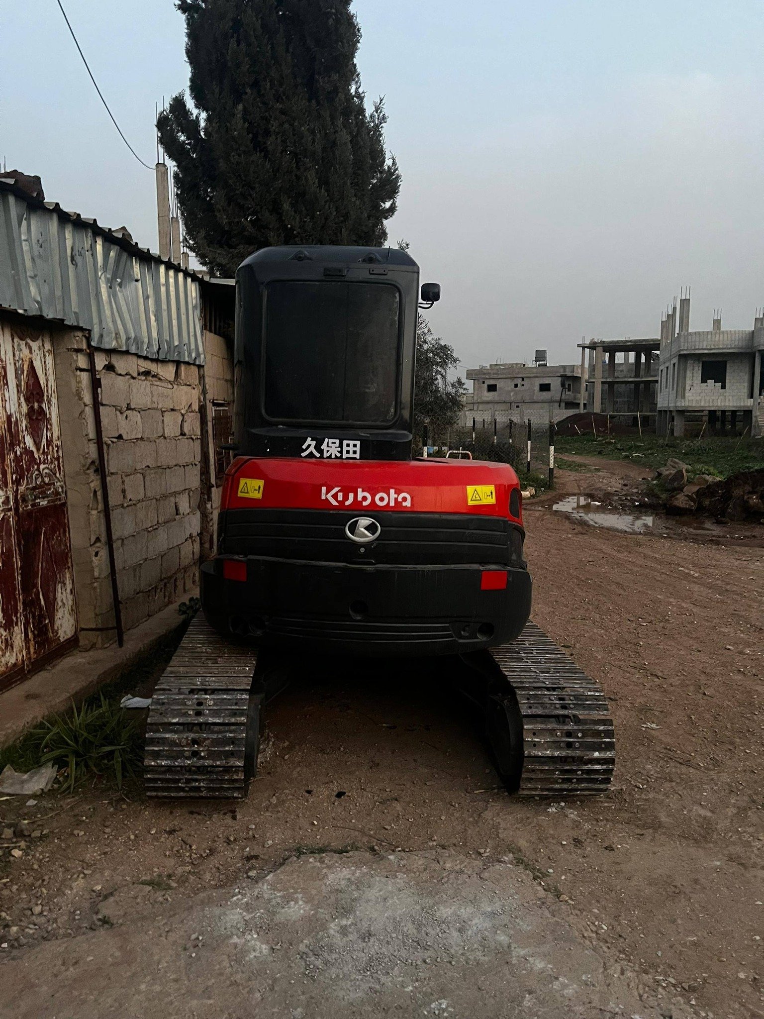 للبيع حفارة في درعا - كيبوتا ياباني موديل 2023