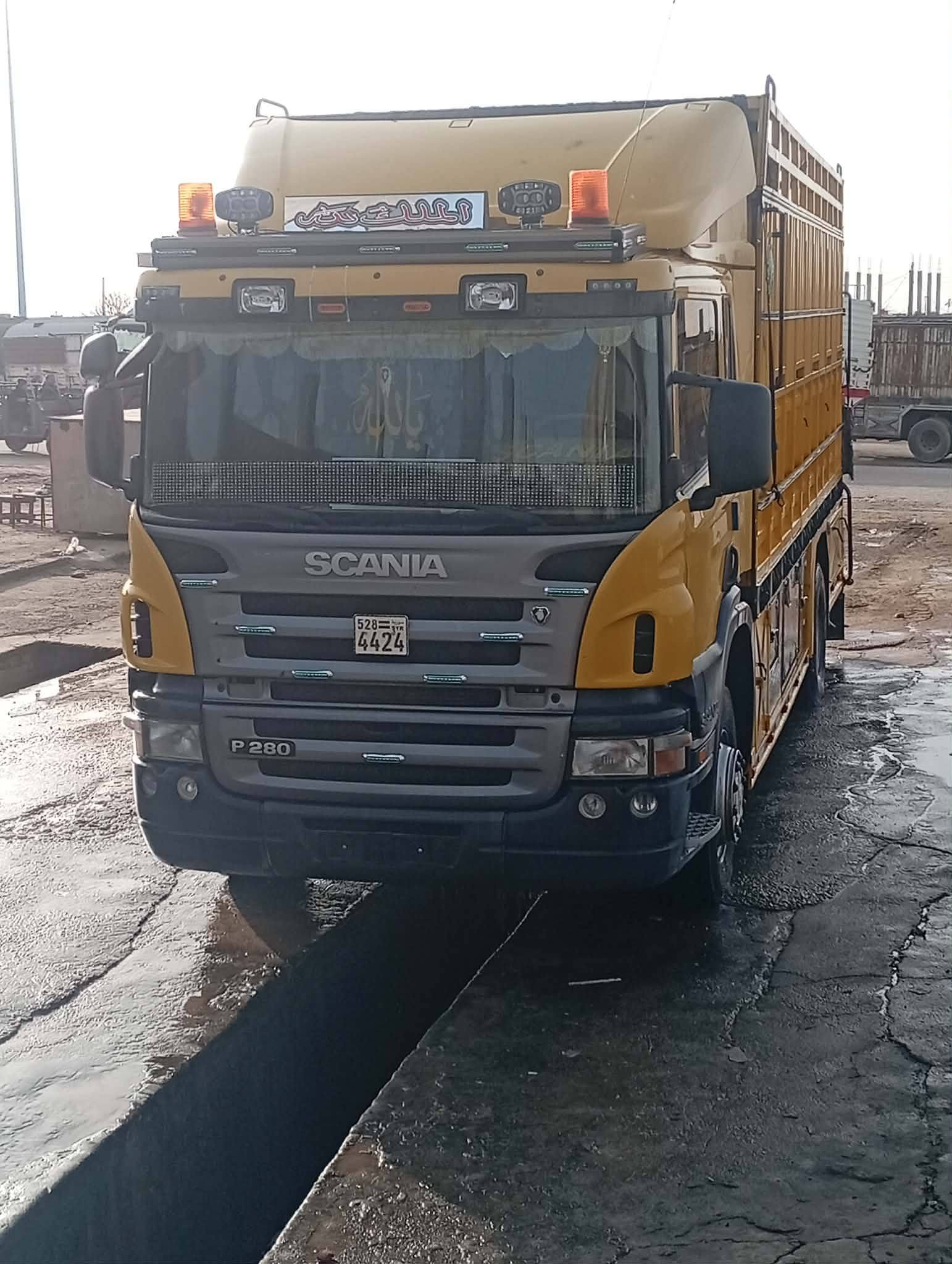 سكانيا P280 موديل 2011 للبيع في حمص