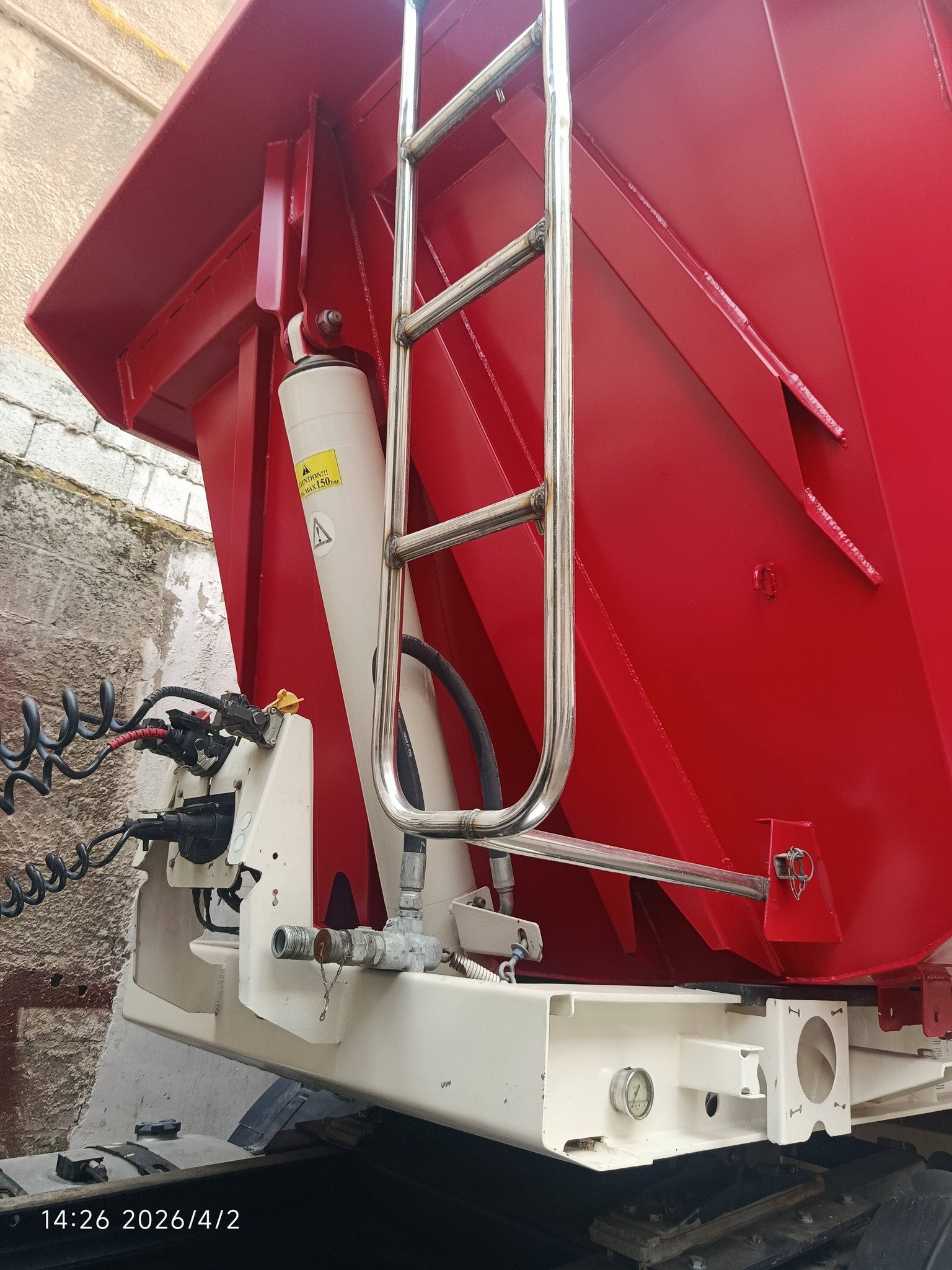 للبيع في دمشق: دنبة قلاب بانيو ألماني بوالين