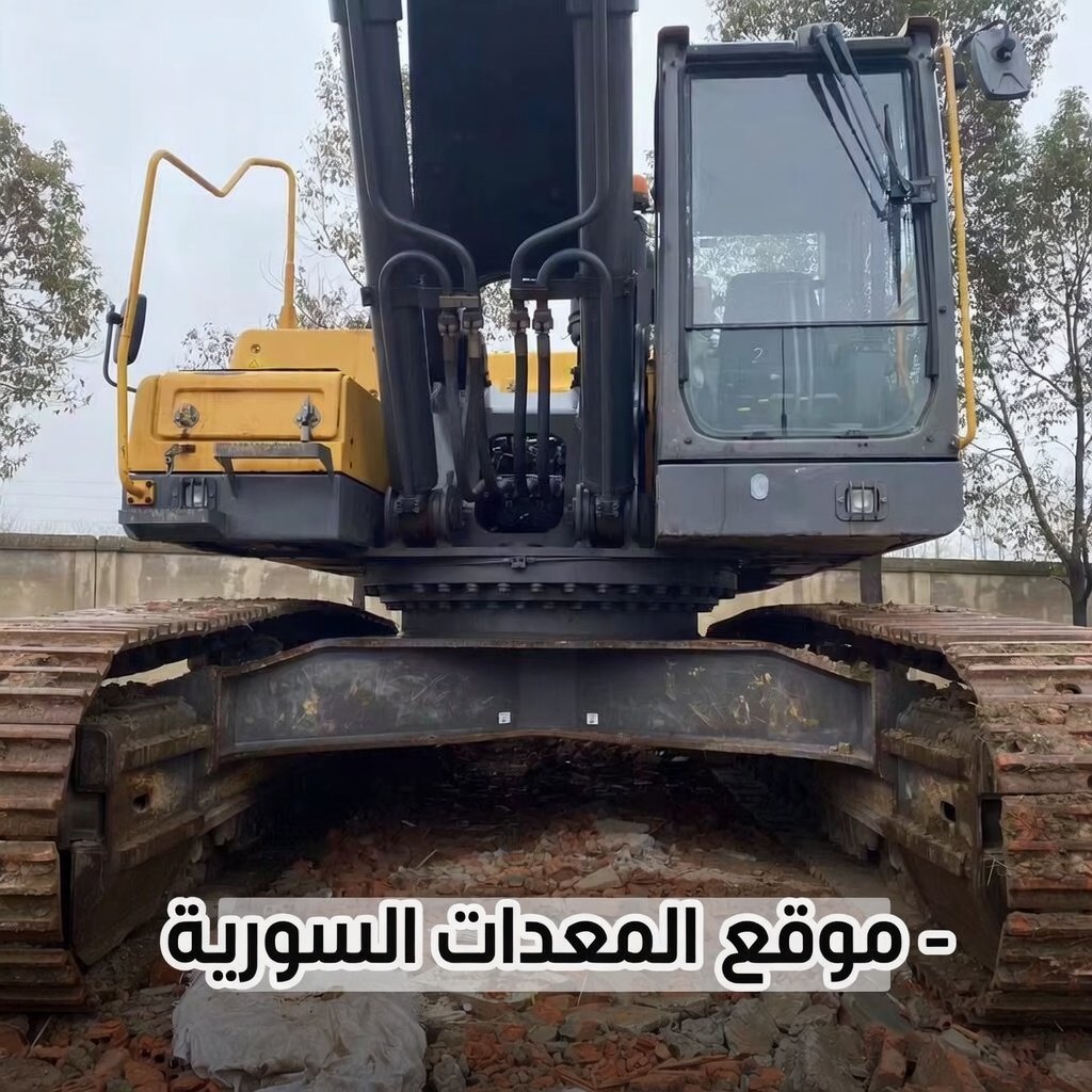 حفار, بوكلين فولفو, مقاس 460, موديل 2011, بحالة ممتازة, للبيع, موجود في النبك